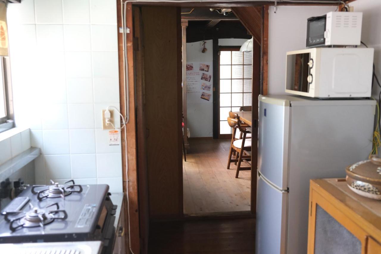 Guesthouse Kojiya 暮らしをつくる宿 旧糀屋 Fukutsu Exterior photo